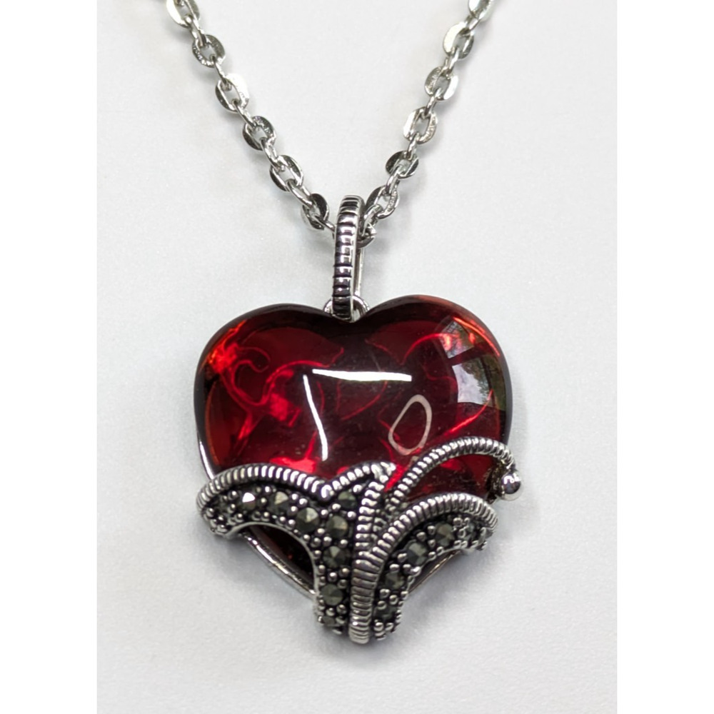 Red Swirl Heart Pendant w/ Silver Tone Surround Chain Necklace